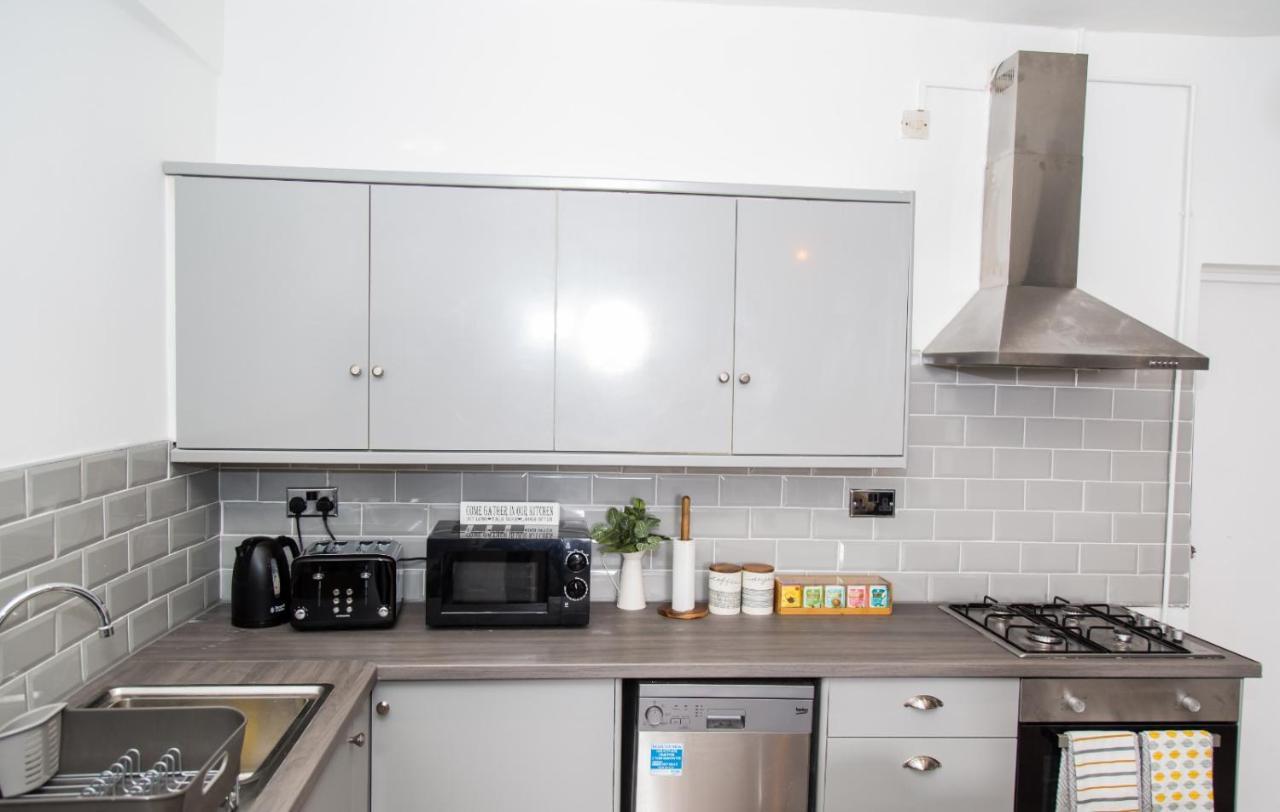 The Kensington House - Contemporary Accommodation In Nottingham Exterior photo